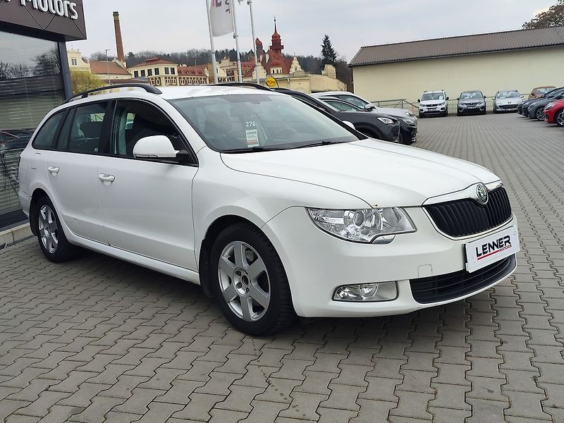 Škoda Superb 1.8 TSi/118kW Comfort DSG ČR - fotka 3 z 33