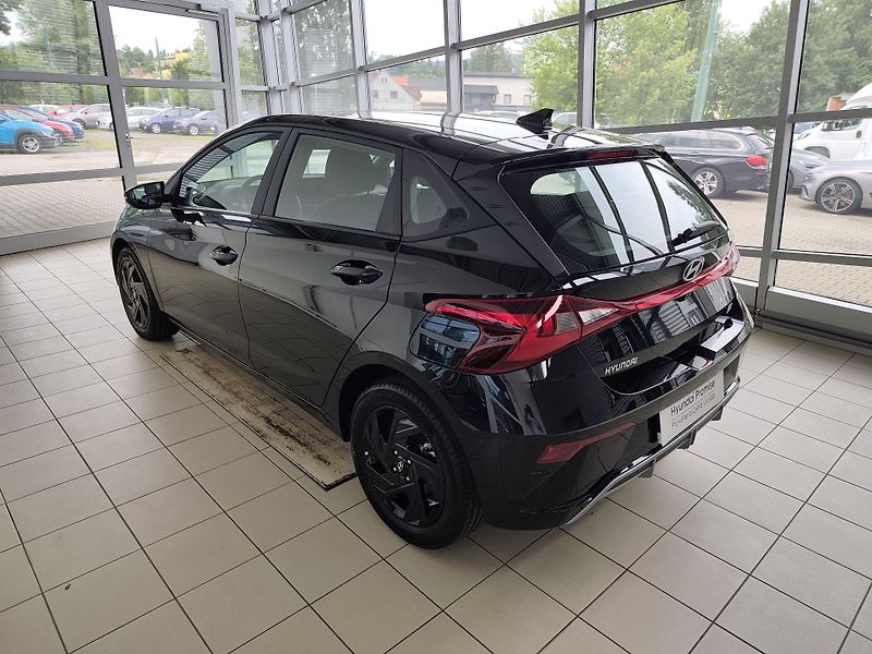 Hyundai i20 (2026) 1.0T-GDi 66kW MT GO PLUS! - fotka 2 z 22