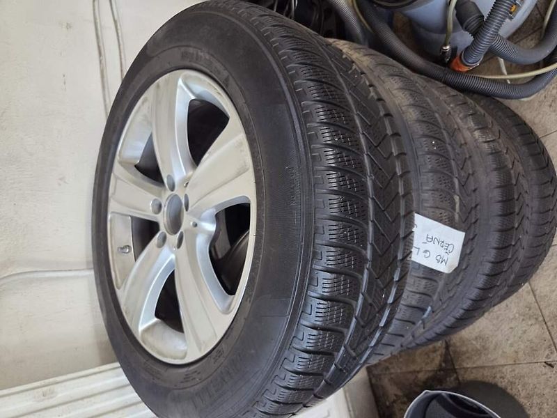 Mercedes-Benz GLC (2021) 2.0 300 E 4MATIC 9G-TRONIC LED - fotka 46 z 47