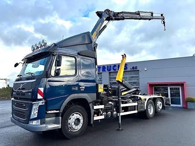 Volvo FM 430 6x2 nosič kontejner ruka - fotka 2 z 30