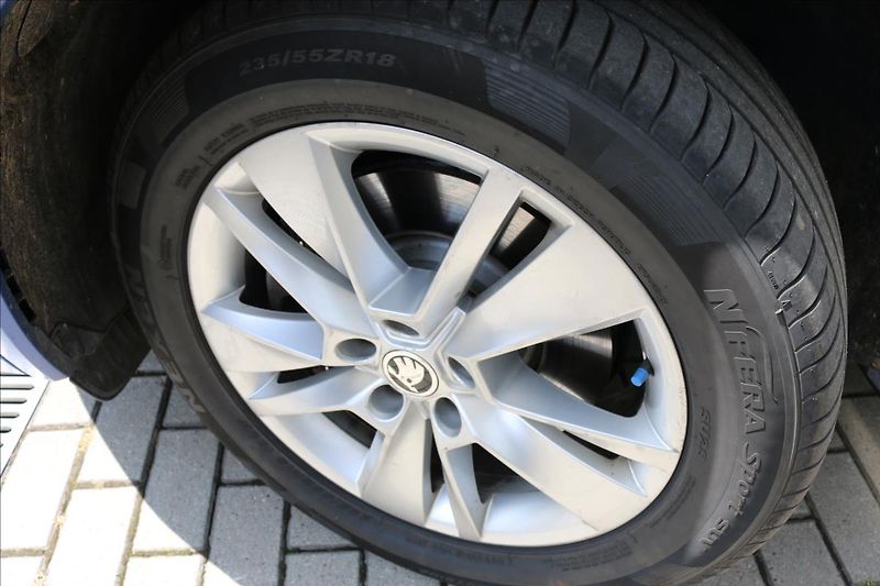 Škoda Kodiaq 2,0 TDi, DSG , 4x4, Sportline - fotka 51 z 51