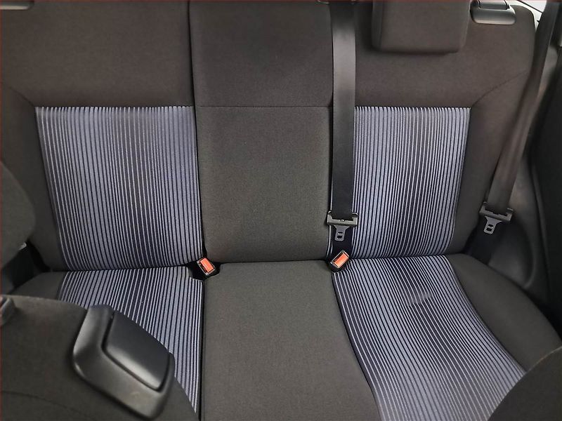 Ford Fusion (2007) 1.4, po STK, slušný stav - fotka 10 z 17