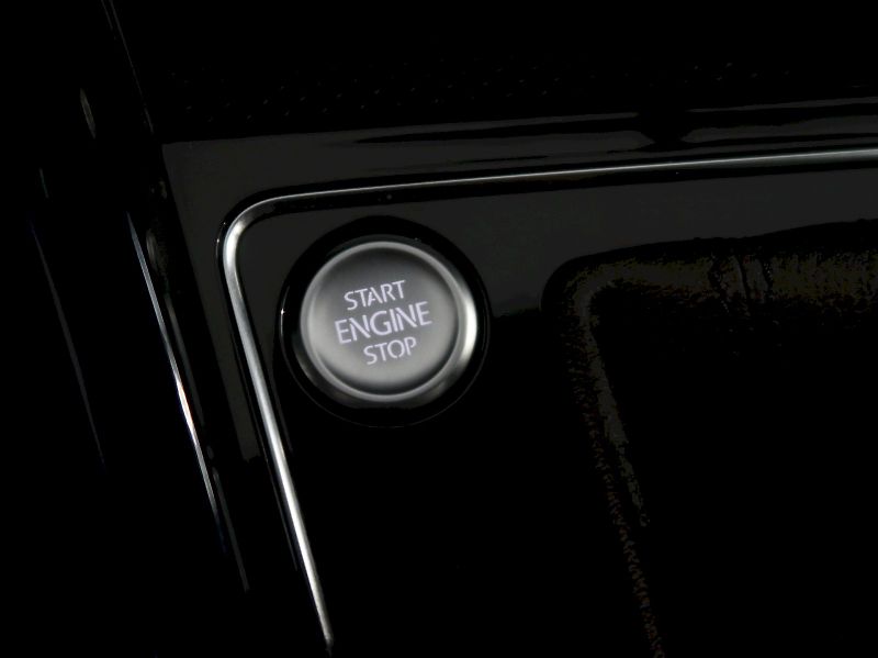 Volkswagen Touran (2023) HIGHLINE 2.0TDI 110KW DSG - fotka 31 z 37