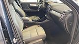 Volvo XC40 (2026) PLUS DARK, B4 FWD, 145+10 kW / - náhled 14