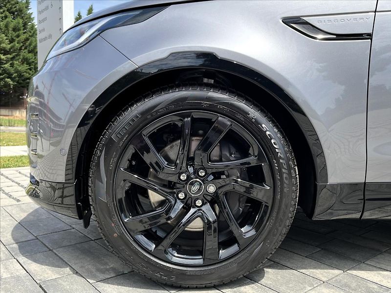 Land Rover Discovery (2026) 3,0 D250 LANDMARK AWD* - fotka 3 z 32