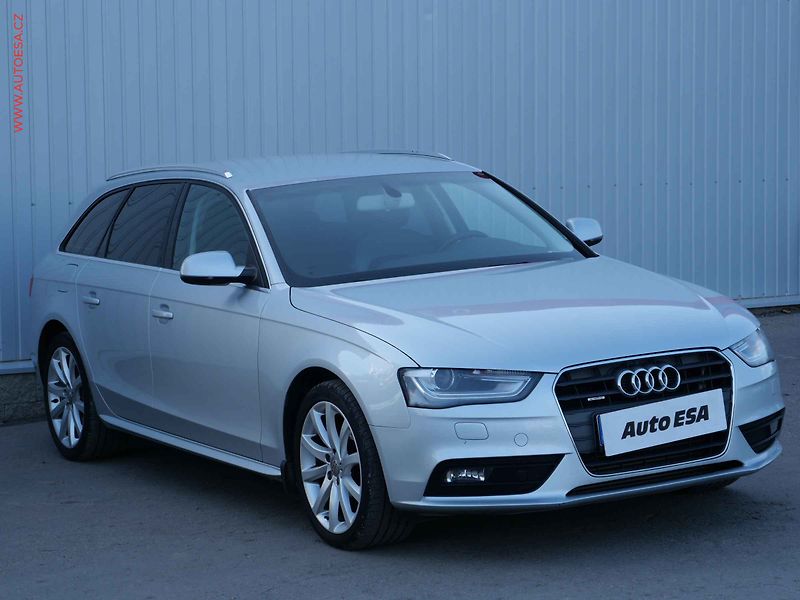 Audi A4 (2012) 2.0TDi quattro, AC, bixen - fotografie inzerátu