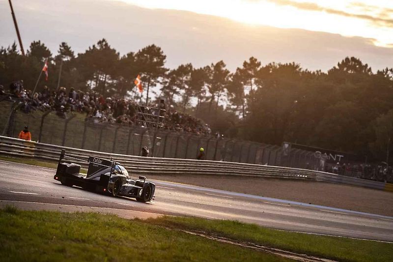 Letošní závod 24 hodin Le Mans objektivem českého fotografa Ondřeje Kroutila.