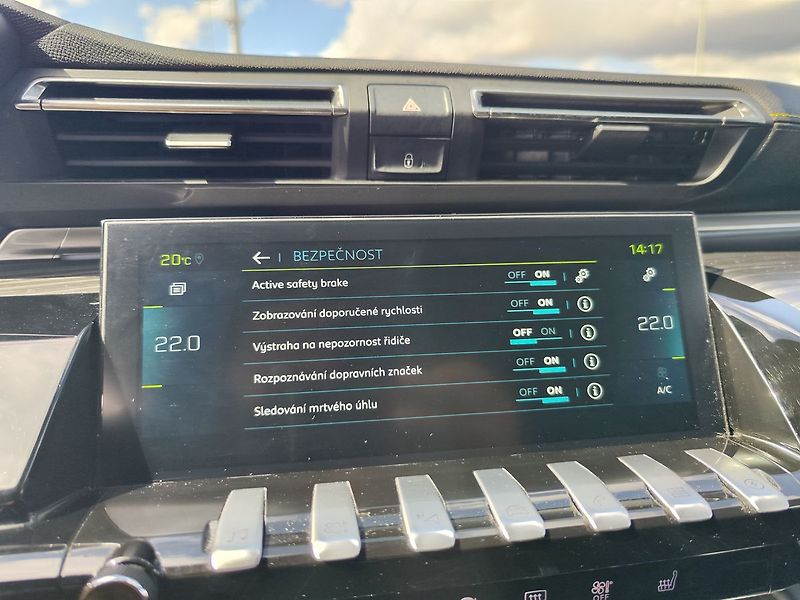 Peugeot 508 1.6 PureTech/265kW PSE Hybrid - fotka 20 z 41