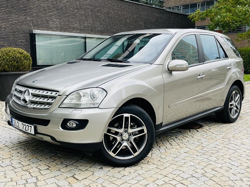 Mercedes-Benz Třídy M 320CDI 165KW 4MATIC TAŽNÉ 3500 - fotka 2 z 42