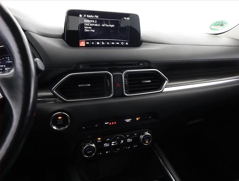 Mazda CX-5 (2017) Revolution TOP 2.0 Skyactiv-G - fotka 10 z 19