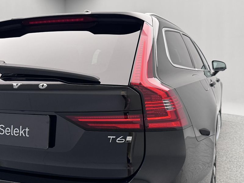 Volvo V90 T6 AWD RECHARGE BRIGHT PLUS  - fotka 22 z 46