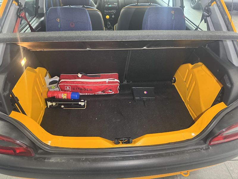 Citroën Saxo (1998) Twist - fotka 16 z 27