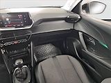Peugeot 2008 (2023) Allure 1.2 PureTech - náhled 8