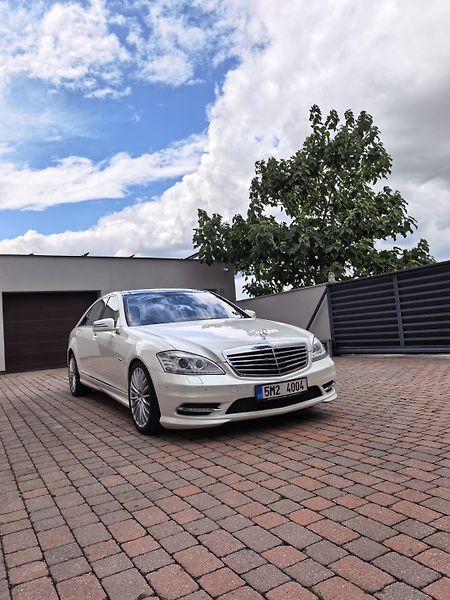 Mercedes-Benz Třídy S (2012) 4MATIC, BlueTEC, Long - fotka 9 z 35