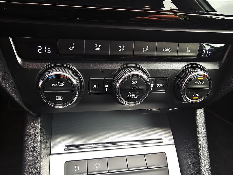 Škoda Octavia III 1,4TSi 103KW Elegance - fotka 21 z 44