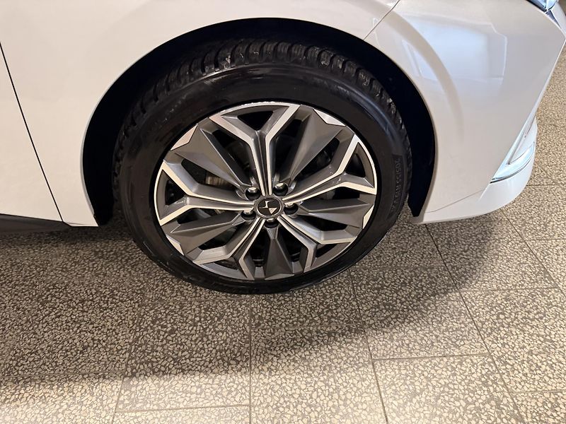 DS Automobiles DS4 (2023) 1.2 PURETECH,ČR,ZÁRUKA - fotka 25 z 72