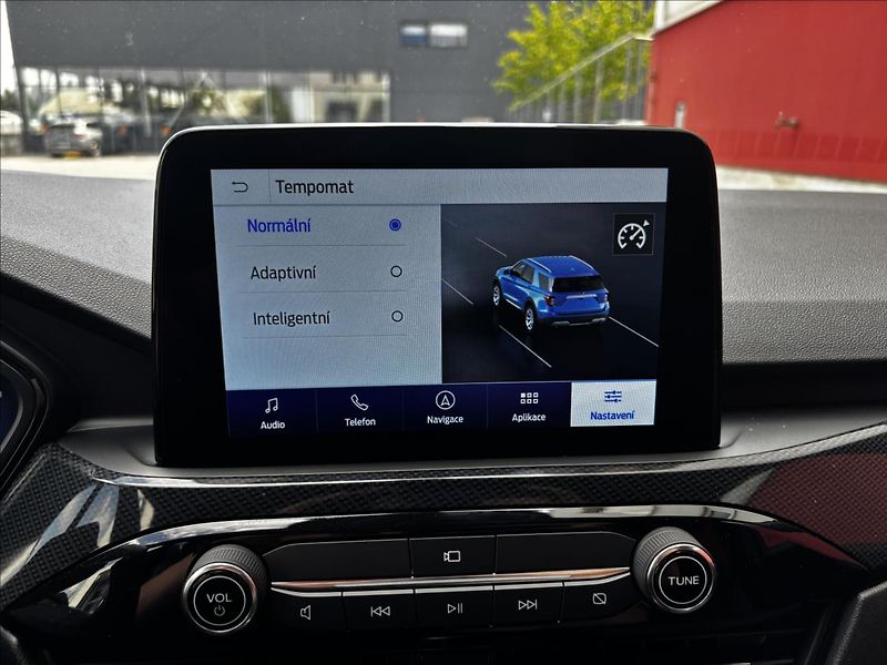 Ford Kuga 1,5 EcoBoost 110kW ST-Line - fotka 28 z 34