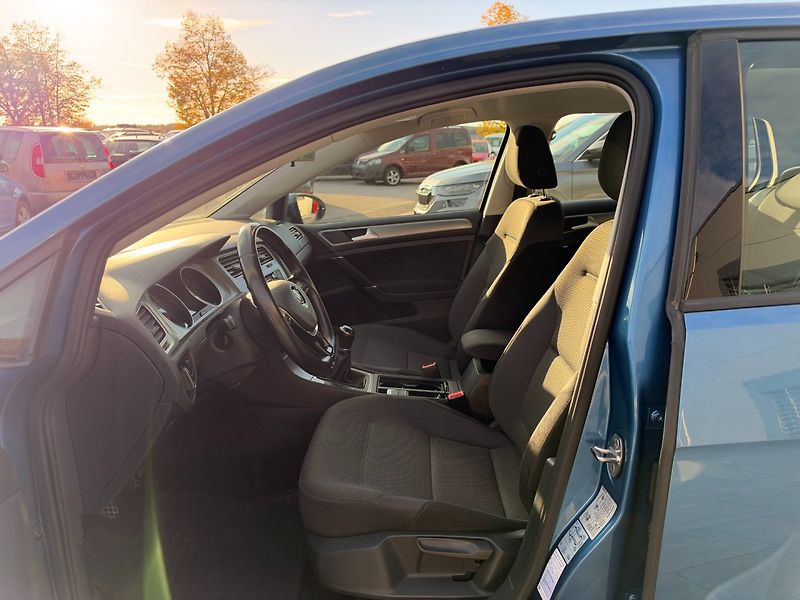 Volkswagen Golf (2015) Rabbit 1.2 TSI 63kW EA211 - fotka 10 z 33