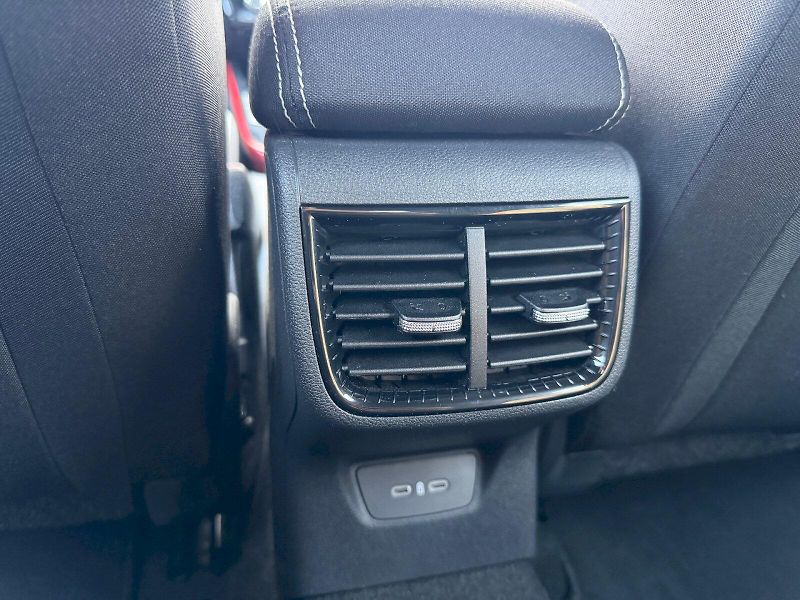 Škoda Fabia (2025) 1.0TSI 85kW DSG Monte Carlo - fotka 27 z 35