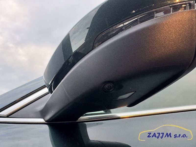 Škoda Superb L&K 2.0TSi 206kw 4x4 webasto - fotka 15 z 60