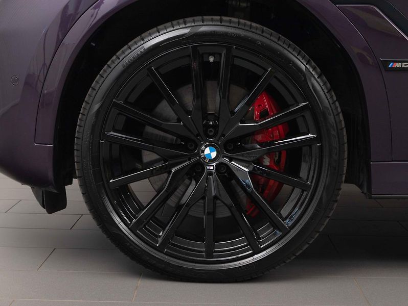 BMW X6 M60i - fotka 6 z 22