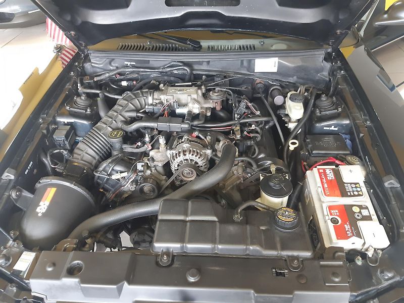 Ford Mustang 5.0 V6 CABRIO - fotka 19 z 19