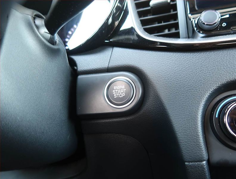 Kia Ceed (2025) 1.5 T-GDI - fotka 18 z 20