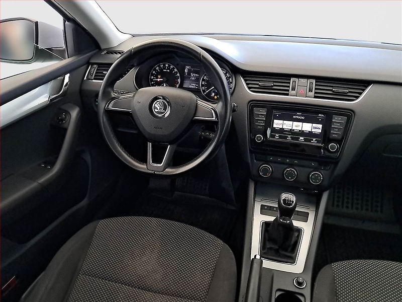 Škoda Octavia (2016) 2.0 TDI, Tempomat - fotka 7 z 12