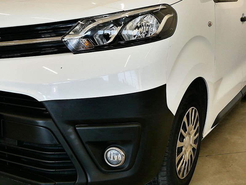 Toyota ProAce - fotka 9 z 20
