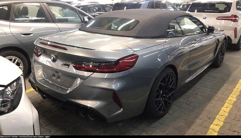 BMW M8 Competition TV B&W - fotka 6 z 7