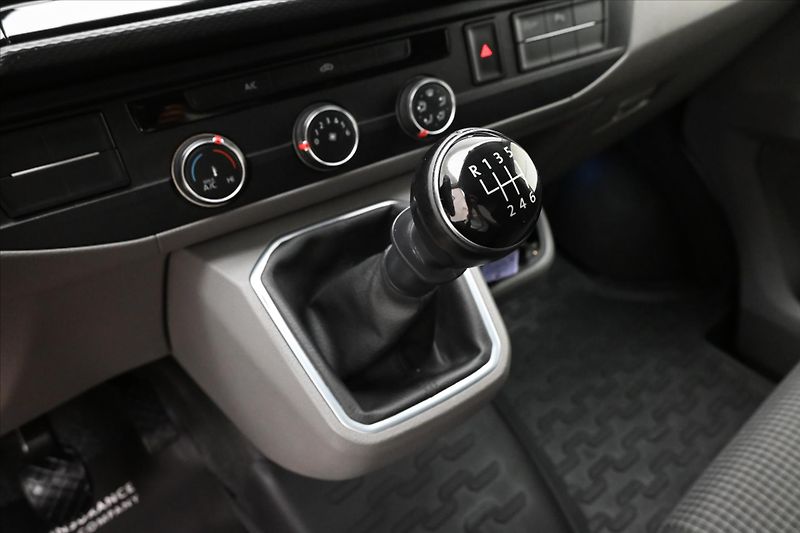 Volkswagen Transporter 2,0 TDI 110kW KLIMA Záruka až - fotka 22 z 29