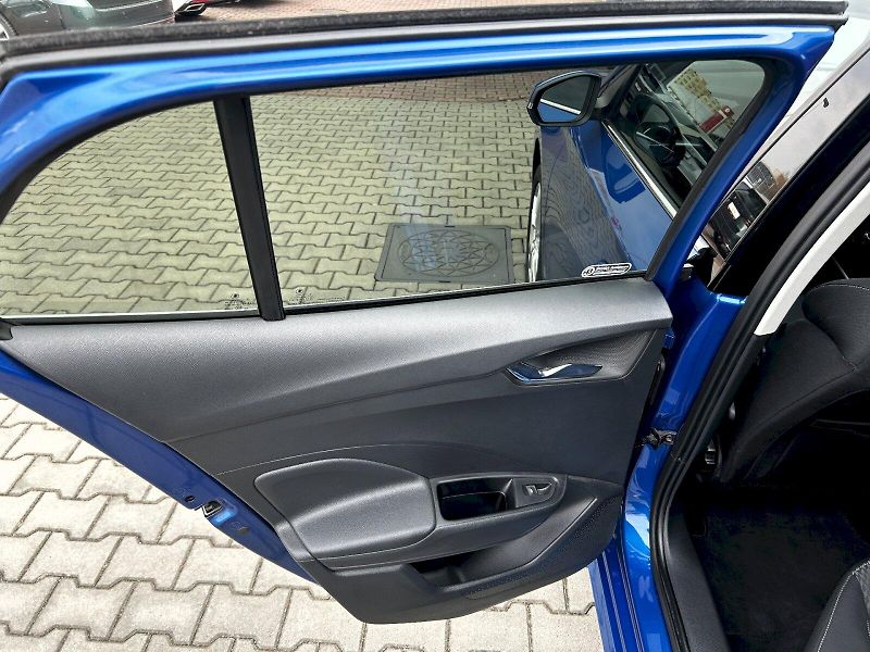 Škoda Fabia (2024) 1.0 TSI 85kW MP6 Top Selection - fotka 27 z 35