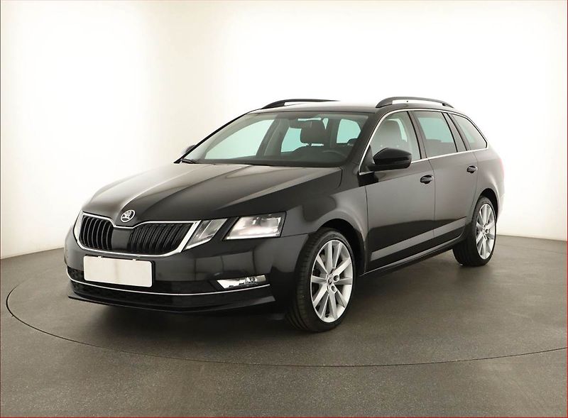 Škoda Octavia (2019) Style 2.0 TDI, 4X4, Automat - fotka 2 z 18