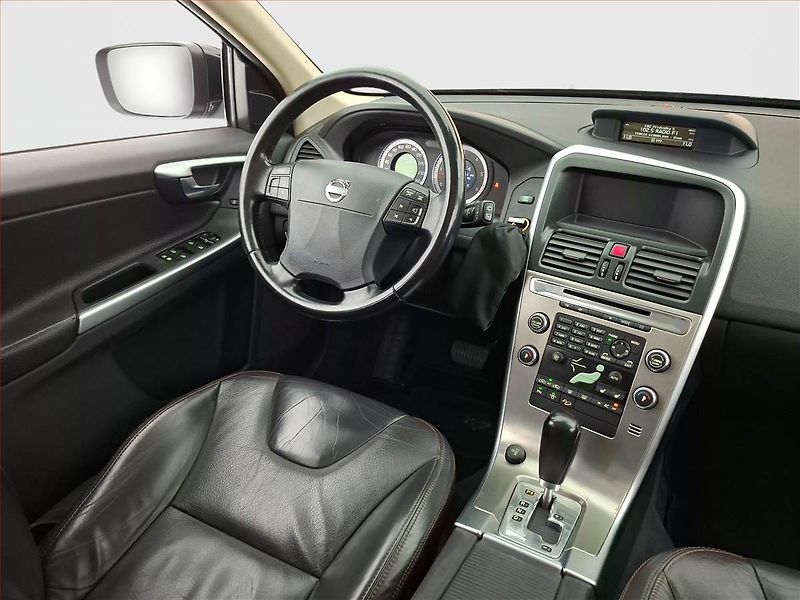 Volvo XC60 (2009) D5, 4X4, Automat, Serv.kniha - fotka 7 z 19