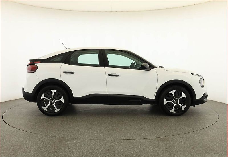 Citroën C4 (2021) 1.2 PureTech, Serv.kniha - fotka 6 z 16