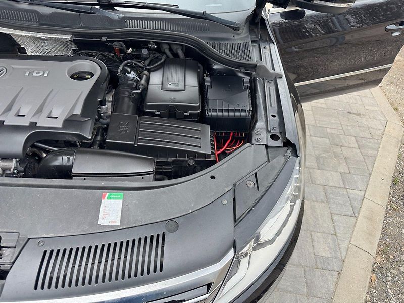 Volkswagen CC (2015) 2.0 TDi 4x4,DSG - fotka 35 z 36