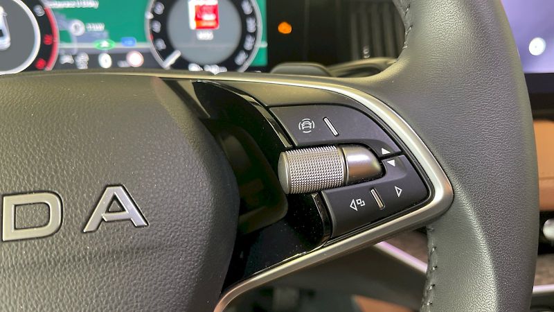 Škoda Superb (2025) Laurin&Klement 2.0TSI 195kW DS - fotka 35 z 36