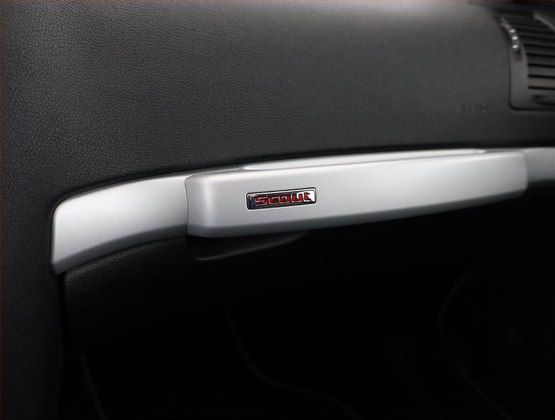 Škoda Octavia (2008) Scout 2.0 TDI, 4X4, ČR,1.maj - fotka 16 z 21