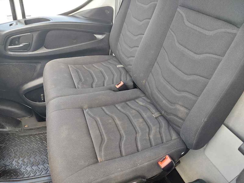 Iveco Daily 70C17 chladící 10 palet - fotka 31 z 41