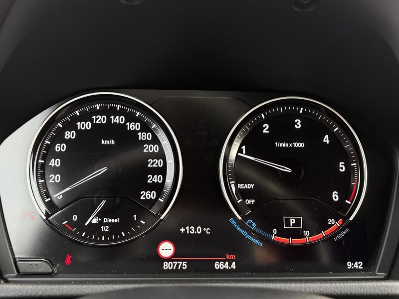 BMW X2 2.0d 140kW XDrive M-Paket - fotka 16 z 23
