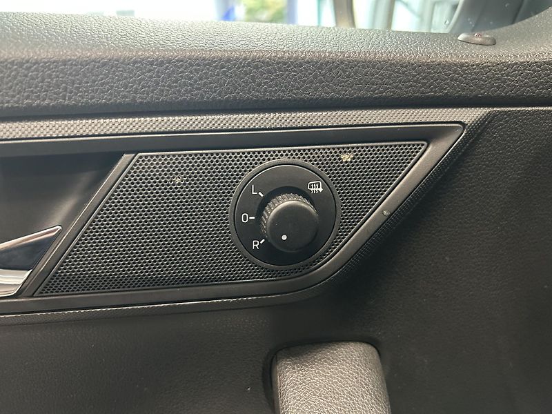 Škoda Fabia (2022) 1.0TSi 70kW Klima Alu - fotka 15 z 24