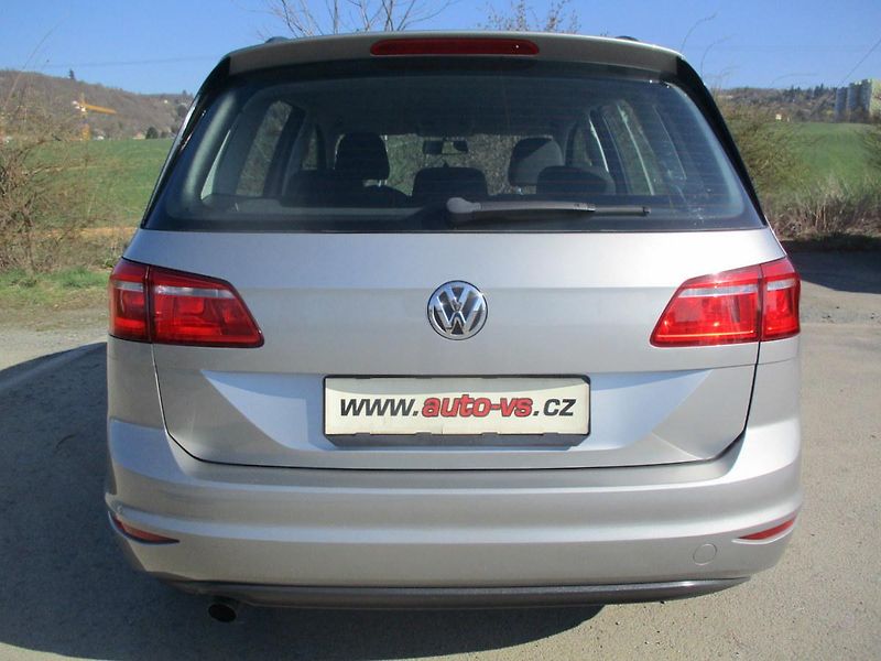 Volkswagen Golf Sportsvan 1.2TSi 81kW 95TKM 6st.MAN.P - fotka 8 z 45