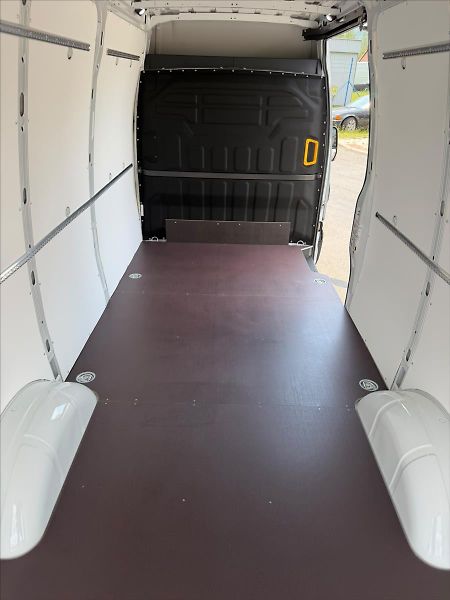 Iveco Daily 3,0   35s18 - fotka 11 z 28