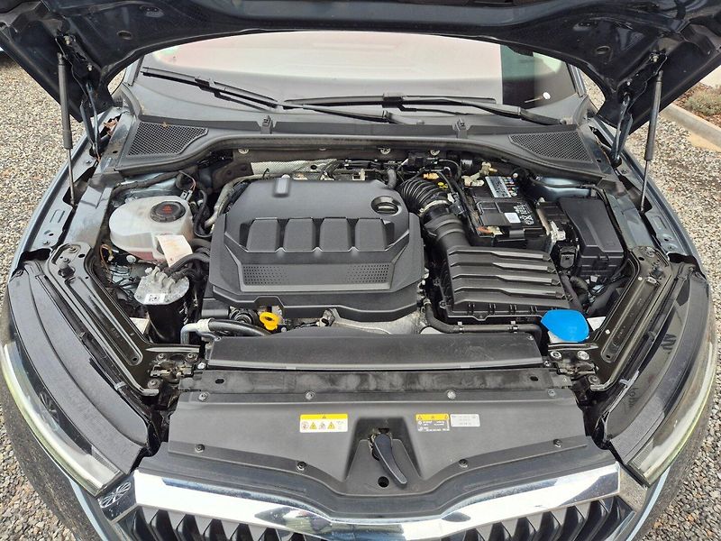 Škoda Octavia (2021) 2.0 TDI Odpočet DPH TOP VYBAVA - fotka 27 z 28