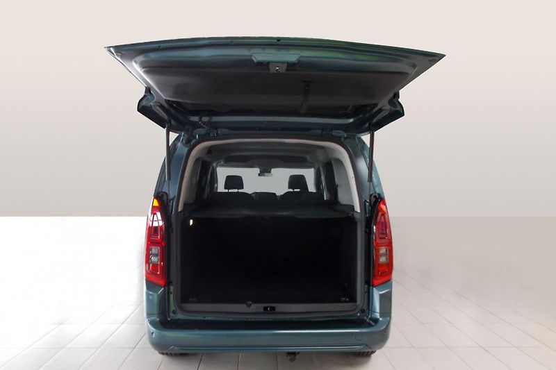 Opel Combo (2026) Elegance Plus L2H1 1.5 CDTI (9 - fotografie inzerátu