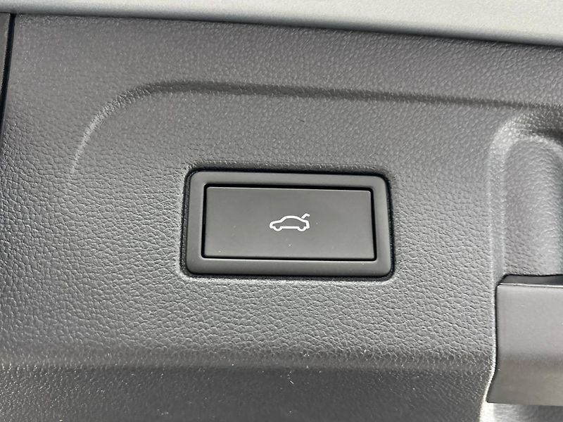 Volkswagen Touran (2026) MPV - fotka 29 z 30