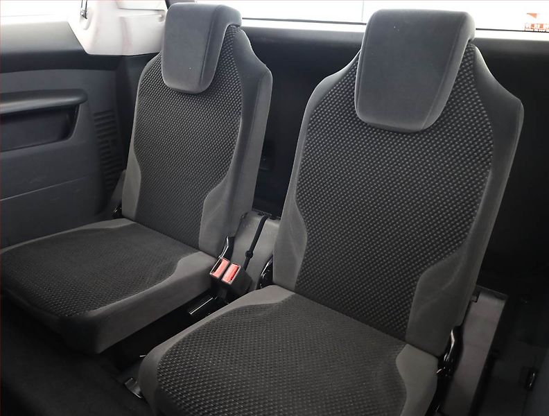 Citroën C4 Picasso (2009) 1.6 HDi, Automat, 7 míst - fotka 14 z 16