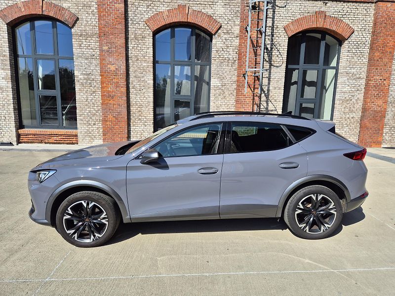 Cupra Formentor (2023) 1,5 TSI 150k DSG  - fotka 2 z 32