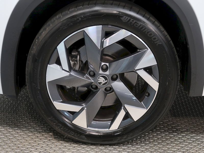 Škoda Kodiaq (2025) SPORTLINE 2.0TDI 142KW 4x4 DSG - fotka 12 z 46