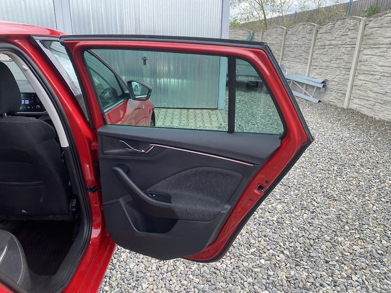 Škoda Scala 1.0i G-TEC STYLE CZ DPH LED 1A - fotka 118 z 156